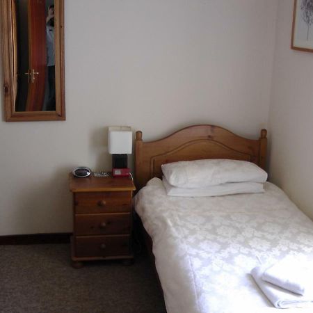 Beeches Guest House Dyce Eksteriør billede