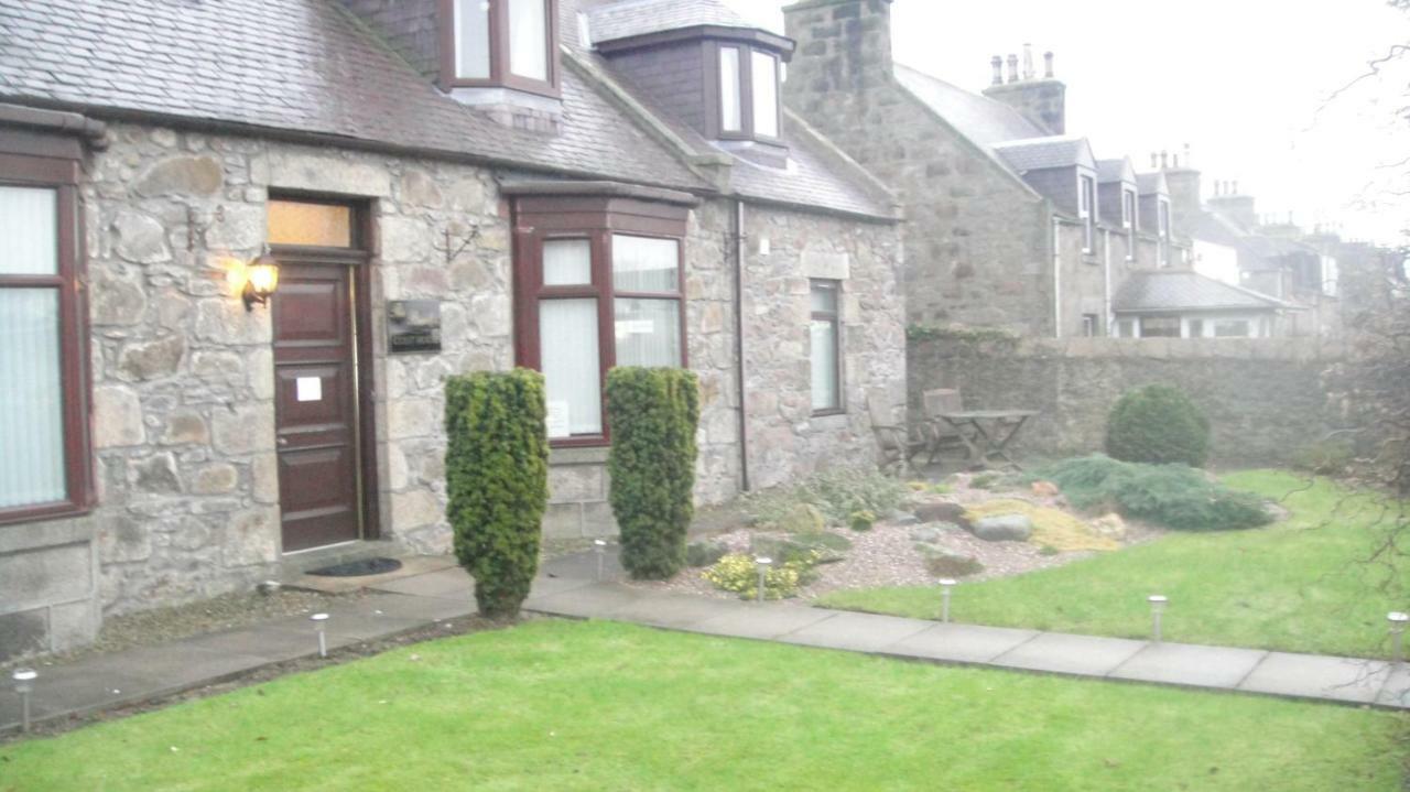 Beeches Guest House Dyce Eksteriør billede